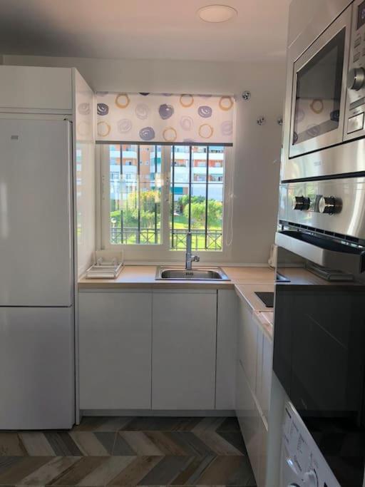 Encantador Apartamento Residencial Con Piscina Torremolinos Exteriör bild