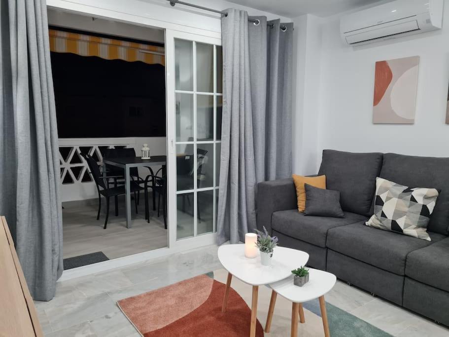 Encantador Apartamento Residencial Con Piscina Torremolinos Exteriör bild